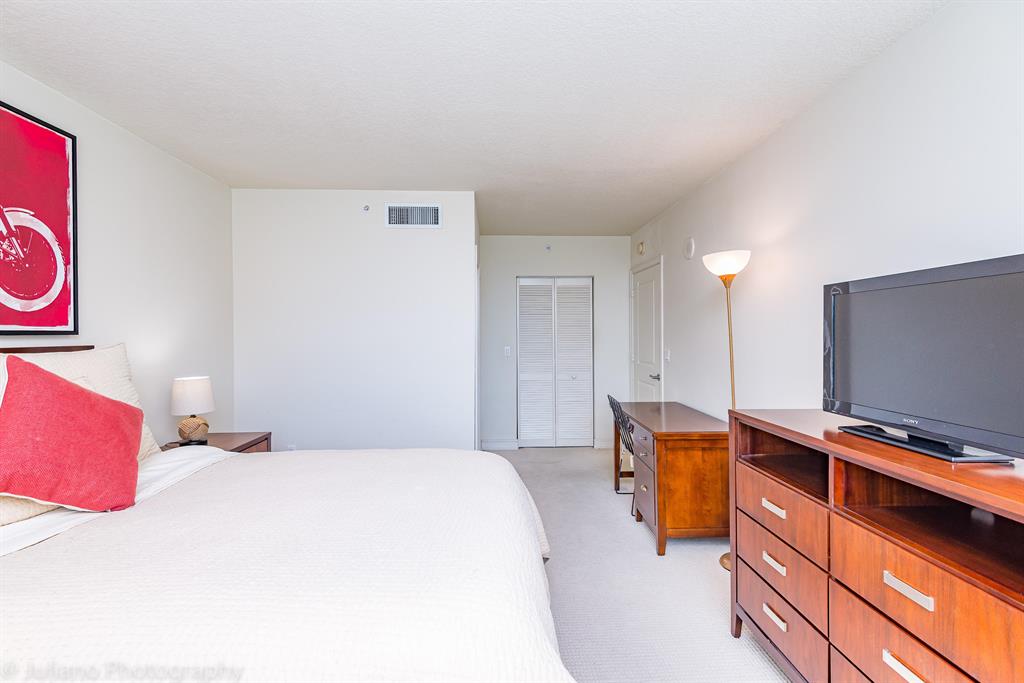 Palmetto Place - Residential