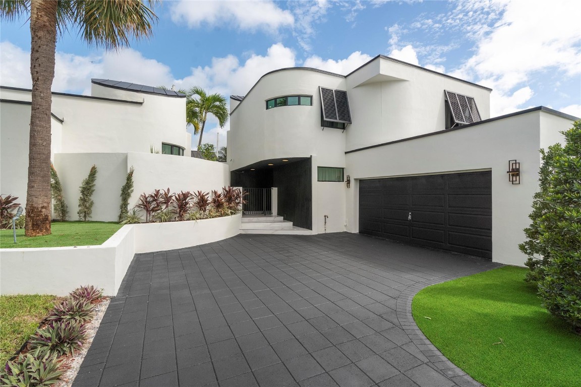 Hillsboro Harbor - Residential