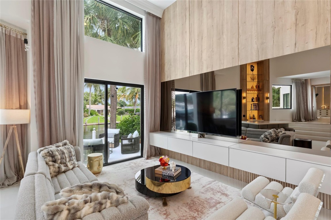 Hillsboro Harbor - Residential