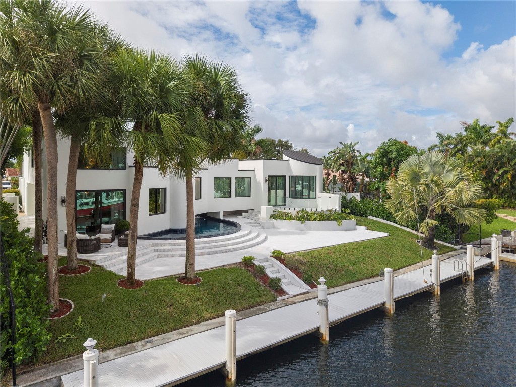 Hillsboro Harbor - Residential