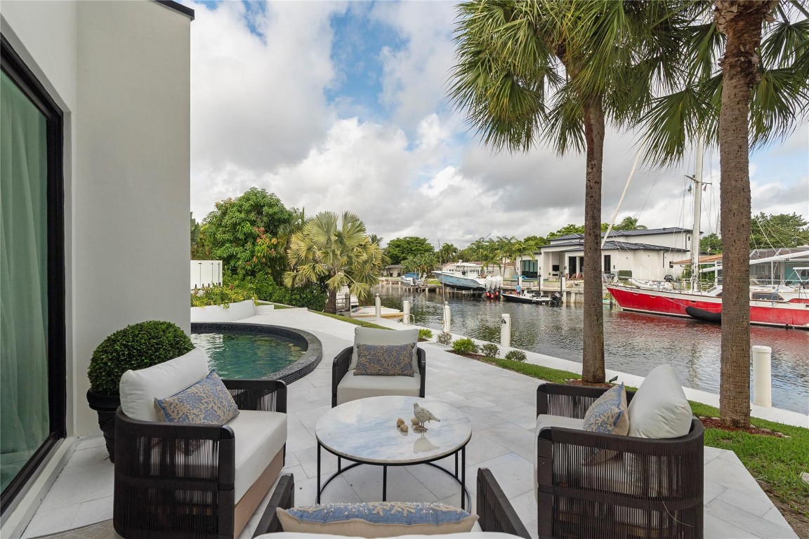 Hillsboro Harbor - Residential