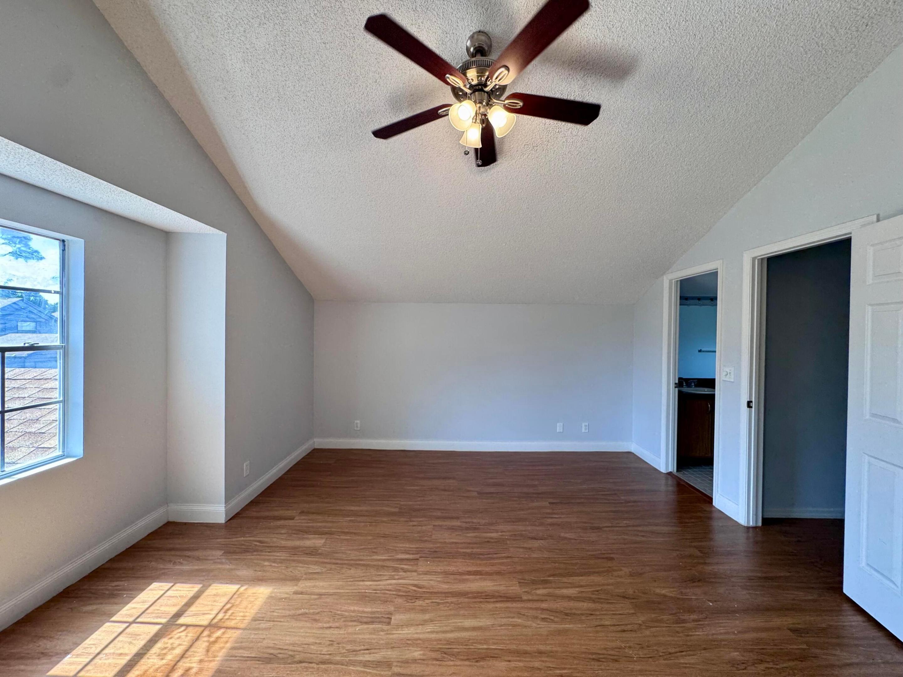 VICTORIA WOODS 2 - Residential