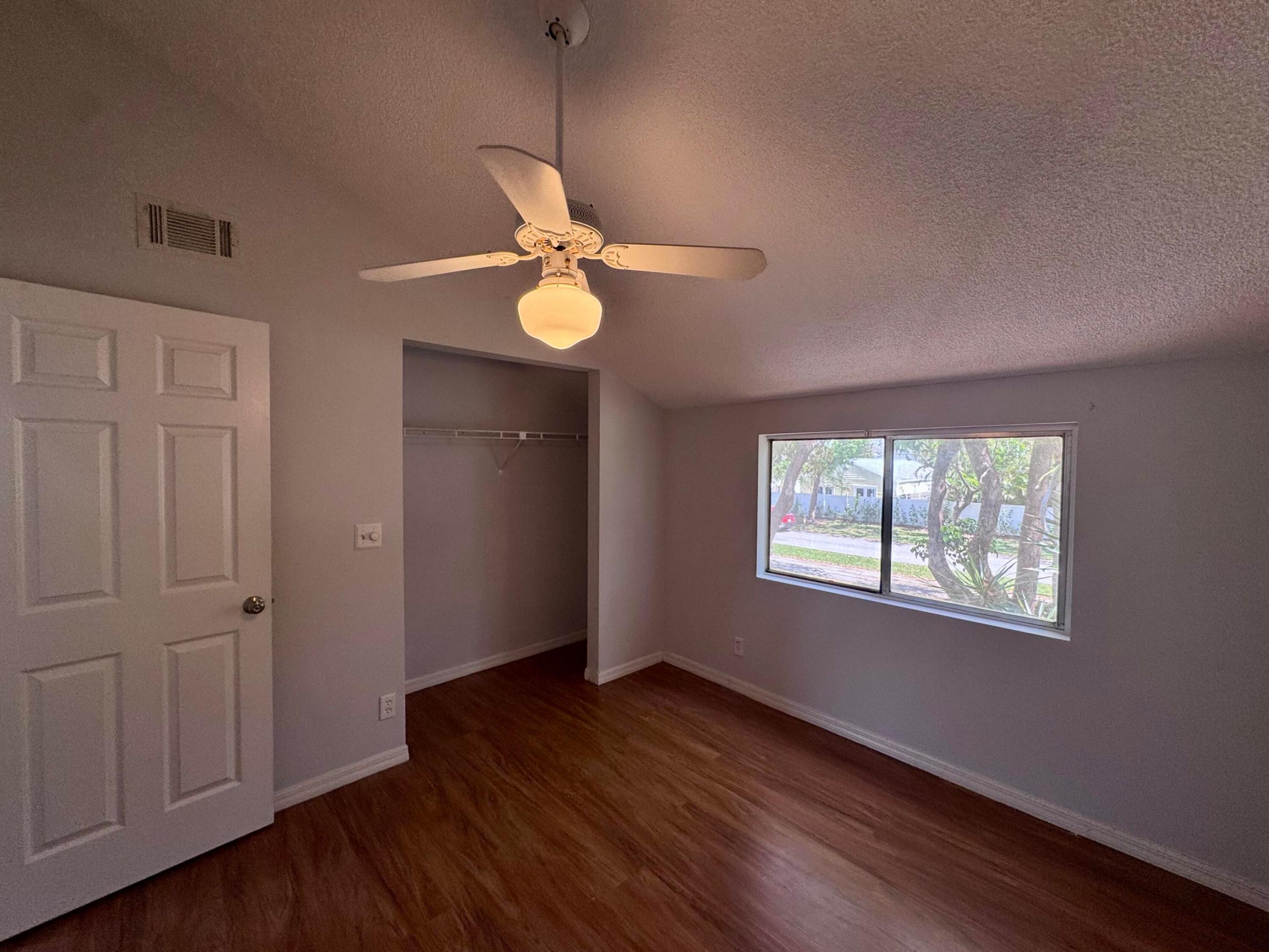 VICTORIA WOODS 2 - Residential