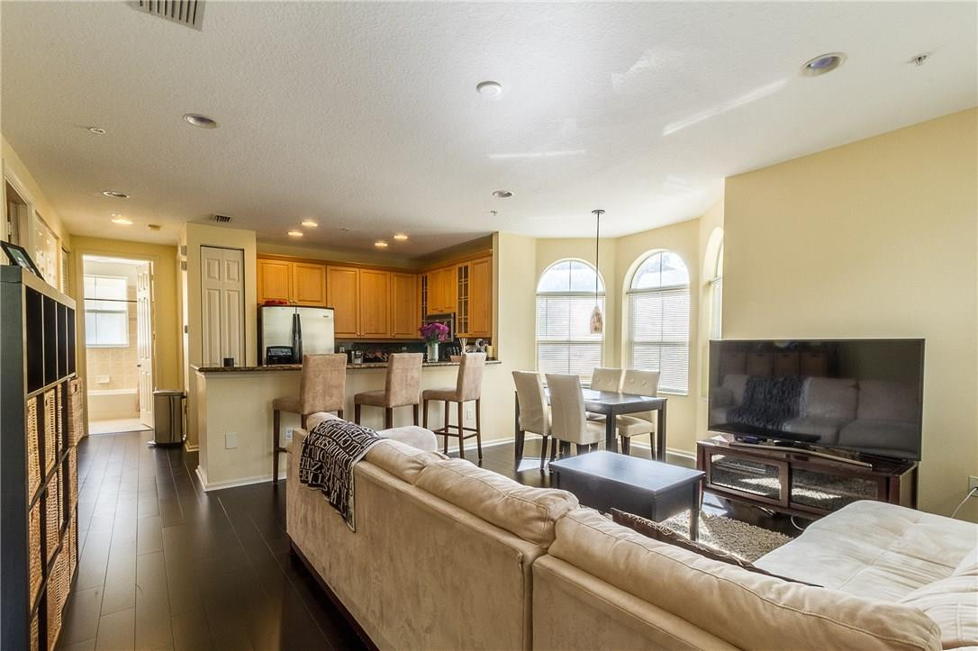 Renaissance Commons - Residential