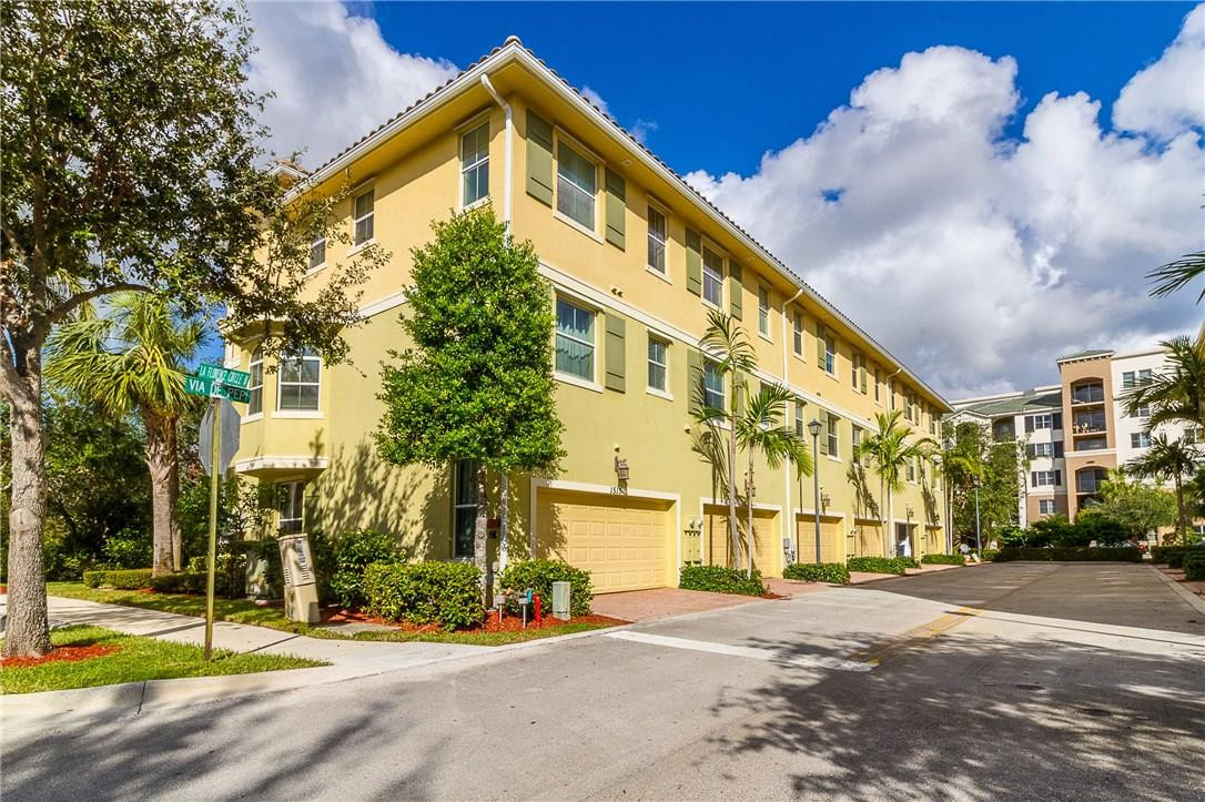 Renaissance Commons - Residential