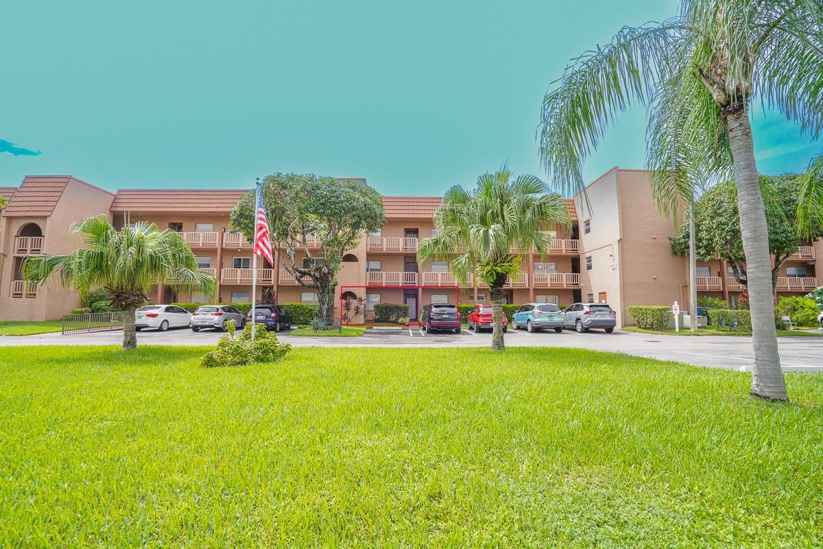 Charming 2-Bed, 2-Bath Condo with Water View in a 55+ community. Discover relaxed living in this spacious first-floor condo, offering 2 bedrooms and 2 bathrooms with serene water views right from your living room. Residents have access to an impressive range of resort-style amenities including a theater, swimming pools, BBQ areas, a fitness center, 9 hole golf course, pickleball, tennis courts, a clubhouse, library, golf, banquet room, billiards, and countless activities and workshops. The maintenance fee covers a variety of essentials, including building exterior, roof repairs, insurance, water, sewer, trash removal, elevator, and cable offering peace of mind and convenience.
Please note, per association rules, no pets, rentals, or corporate buyers are permitted.