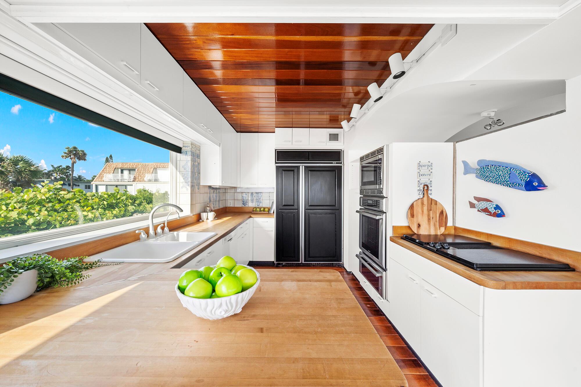 OCEAN SHORE ESTATES - Residential