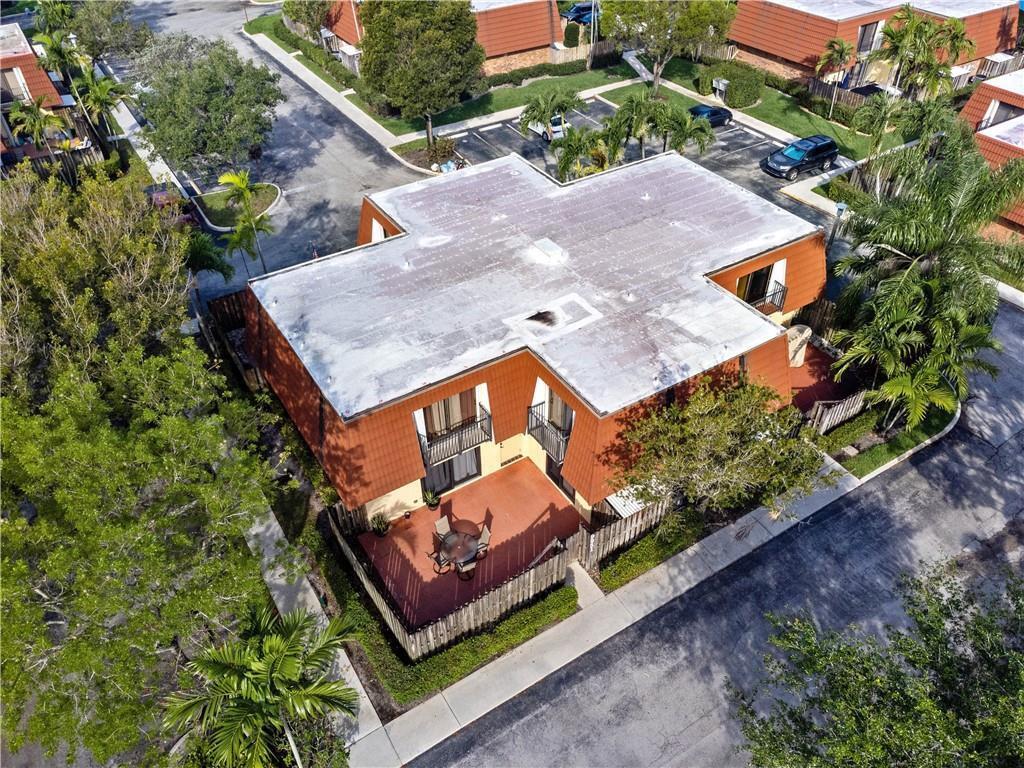 9951 NW 6th Court