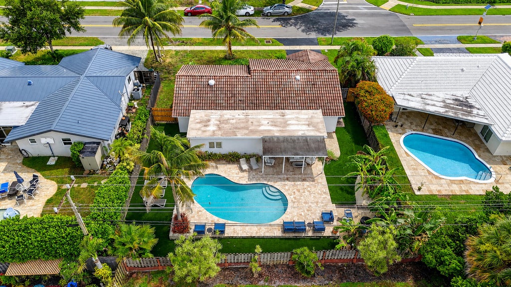 Photo of 438 SW 9TH Avenue, Boca Raton, FL 33486 (MLS # B26071234)