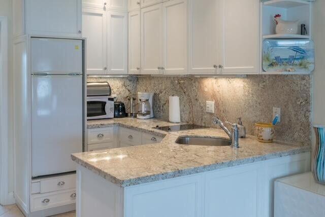 TAHITI COVE CONDO - Residential Lease