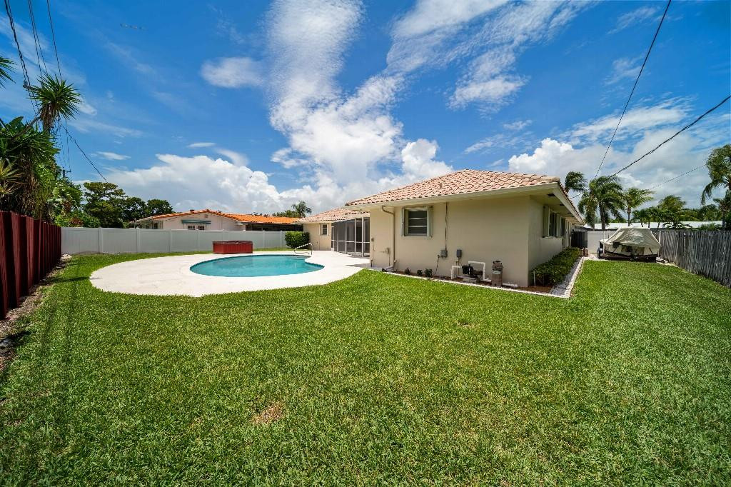 Hillsboro Isles 29-4 B - Residential