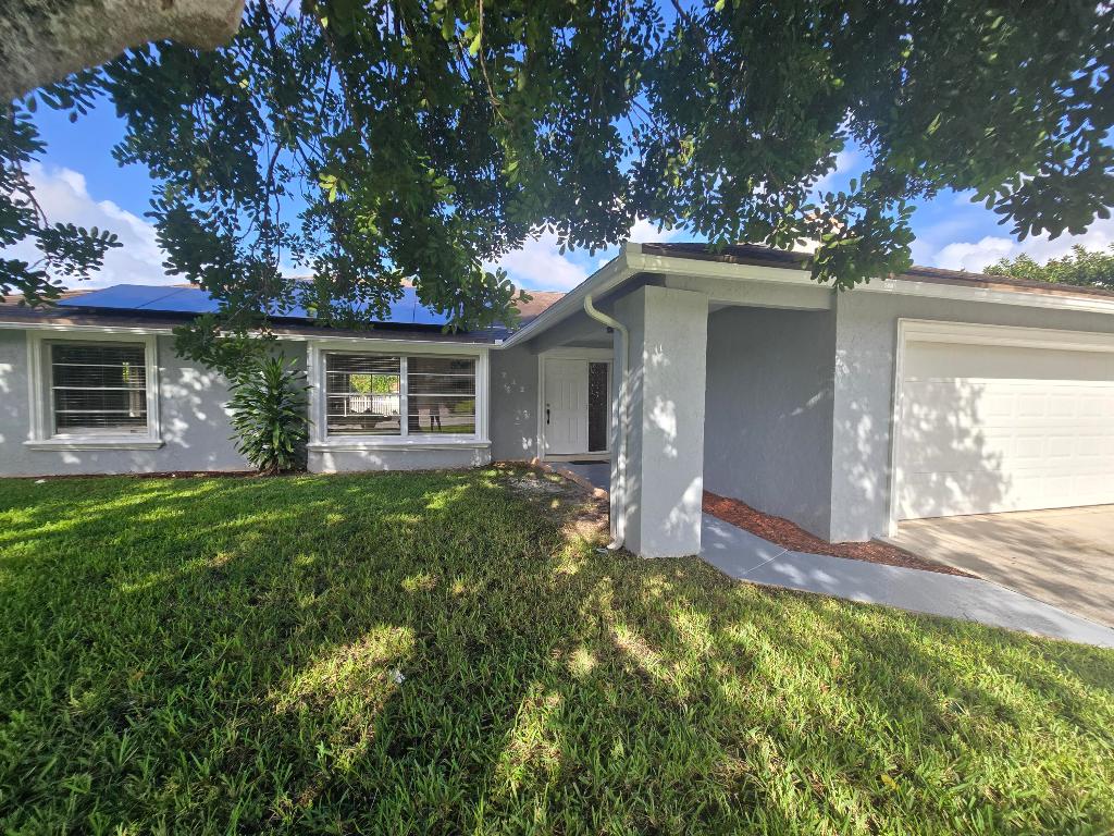 242 Las Palmas Street