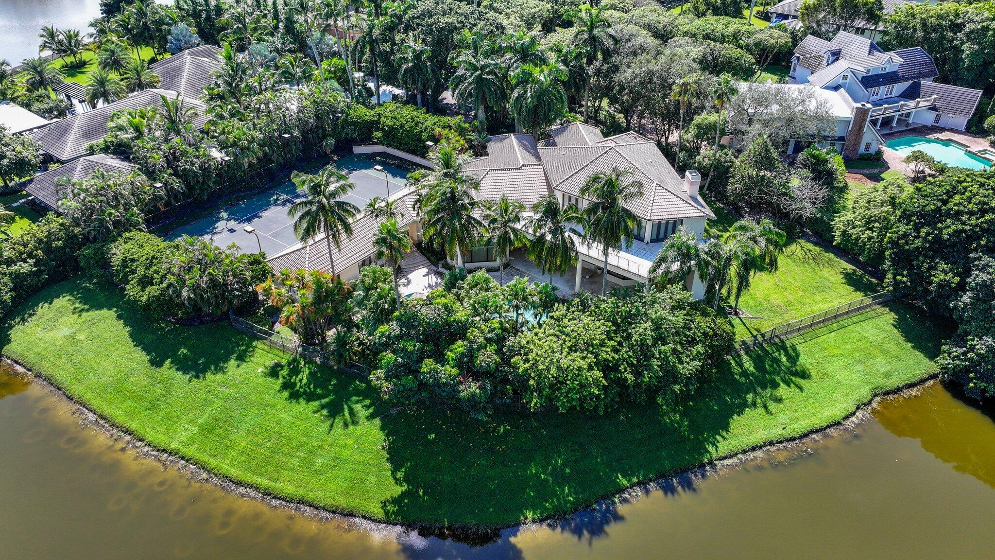 18800 Long Lake Drive