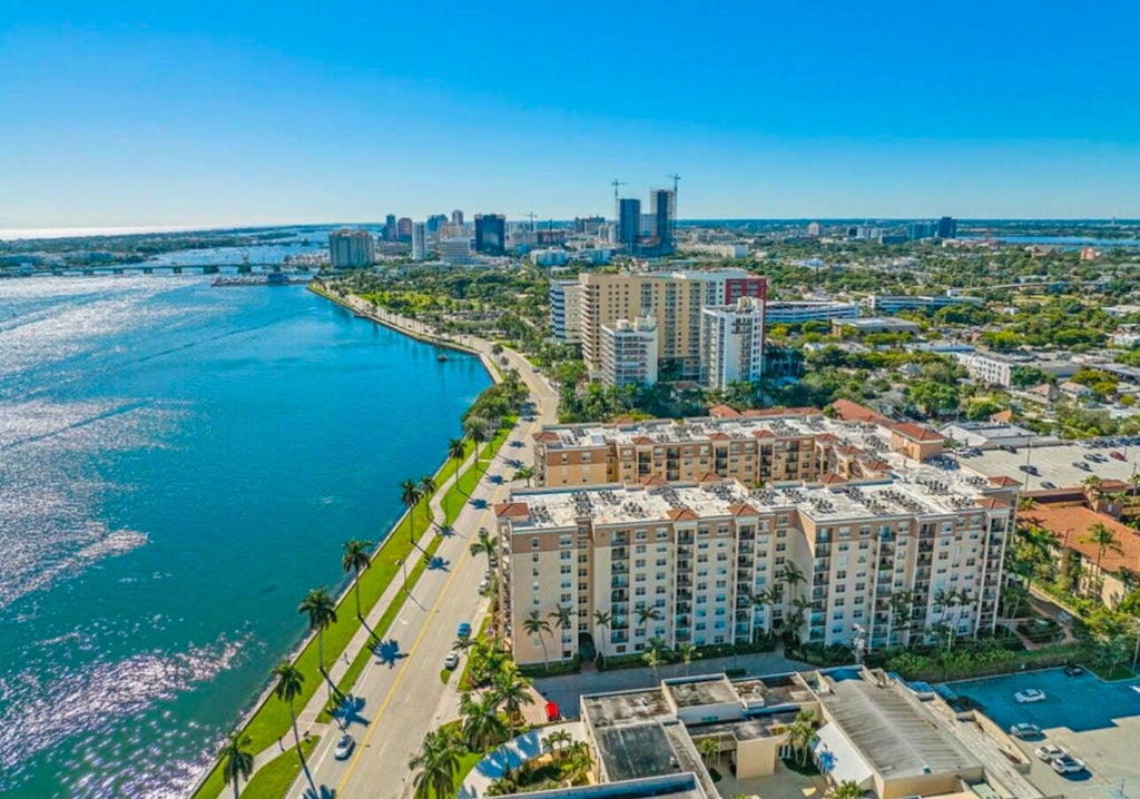 Photo of 1801 N FLAGLER Drive #930, West Palm Beach, FL 33407 (MLS # B26079404)