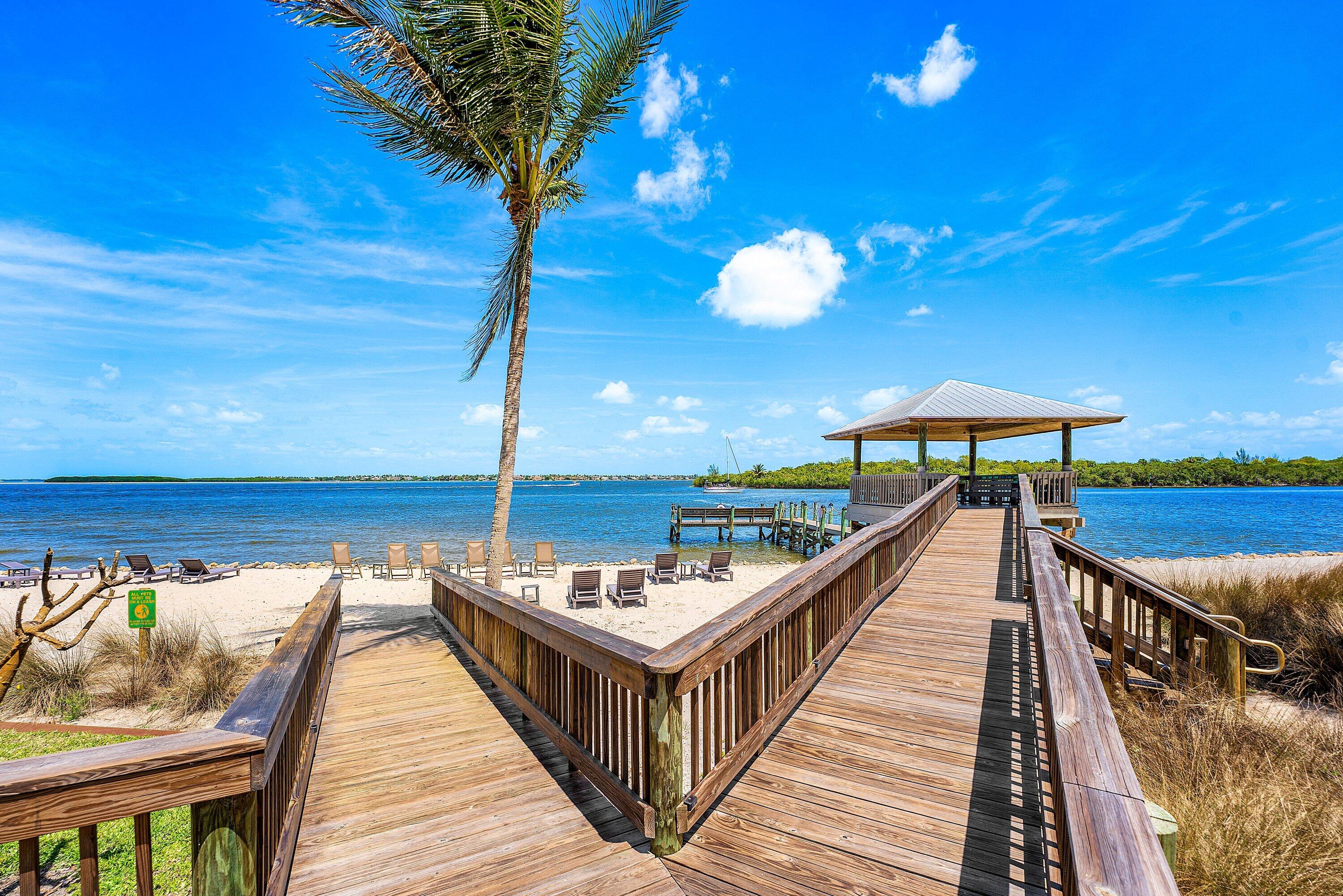 SCHOONER OAKS CONDO - Residential