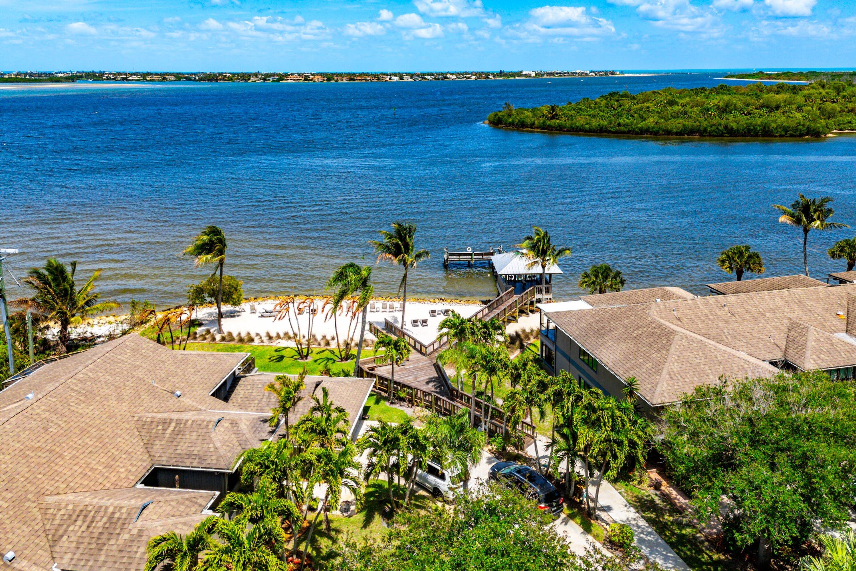 SCHOONER OAKS CONDO - Residential