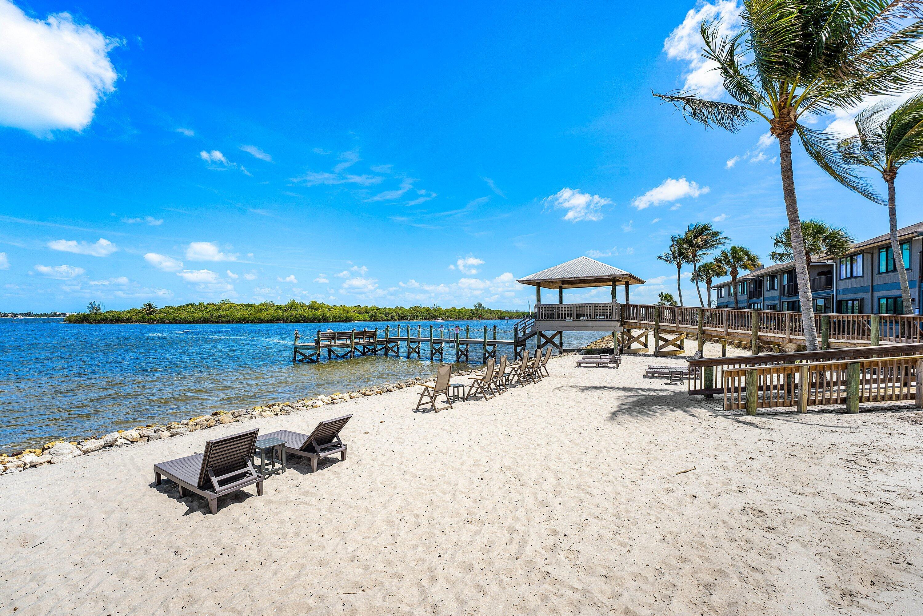 SCHOONER OAKS CONDO - Residential