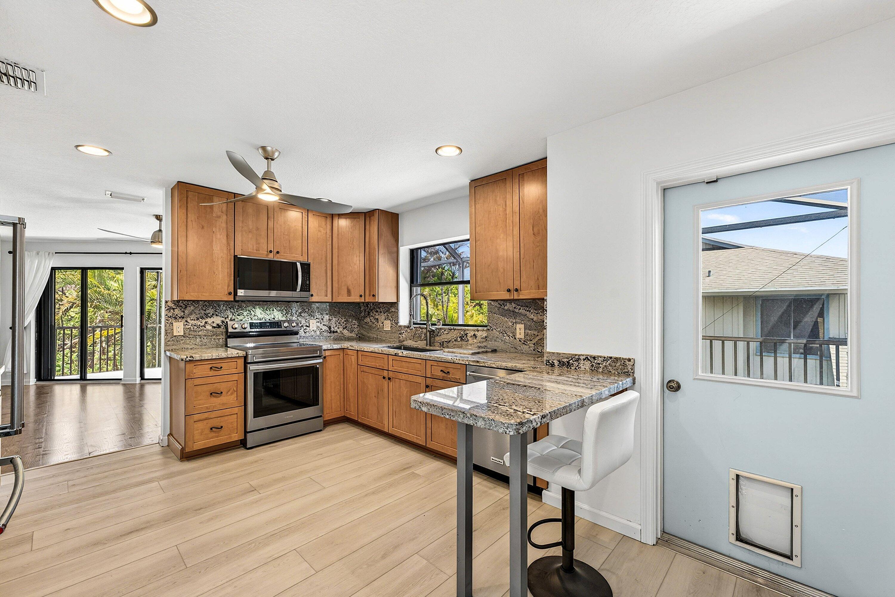 SCHOONER OAKS CONDO - Residential