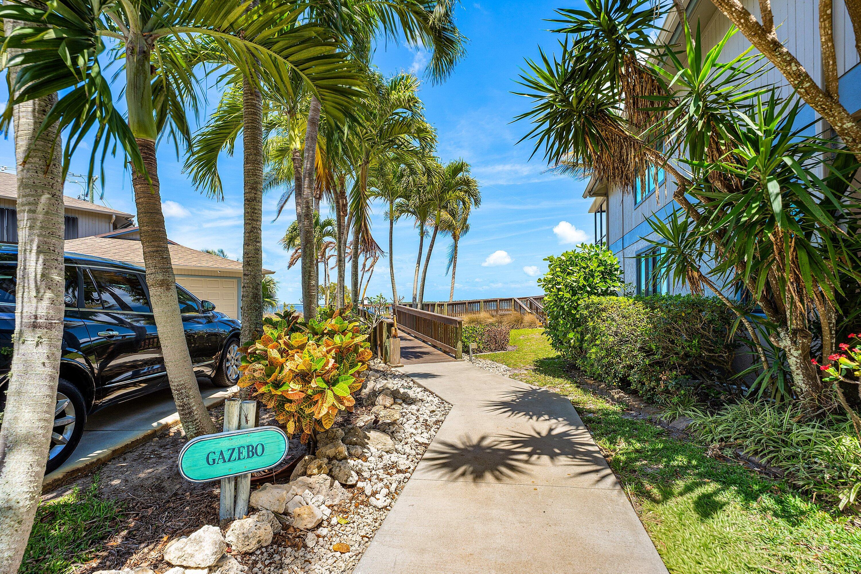 SCHOONER OAKS CONDO - Residential