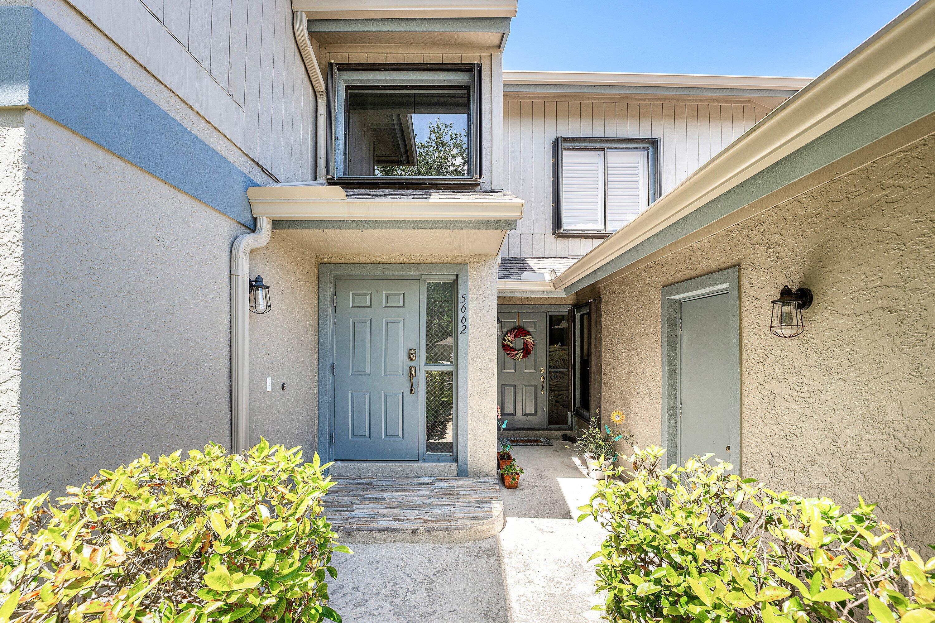 SCHOONER OAKS CONDO - Residential