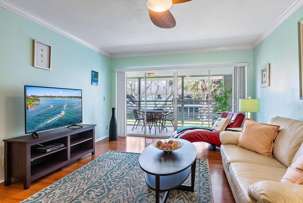 Photo of 4 Westwood Avenue #204h, Tequesta, FL 33469 (MLS # R11045741)