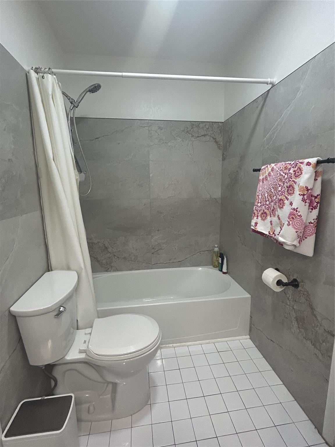 UNIVERSITY CLUB - Residential