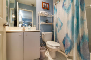 BOCA WINDS-WATERS EDGE ENCLAVE - Residential