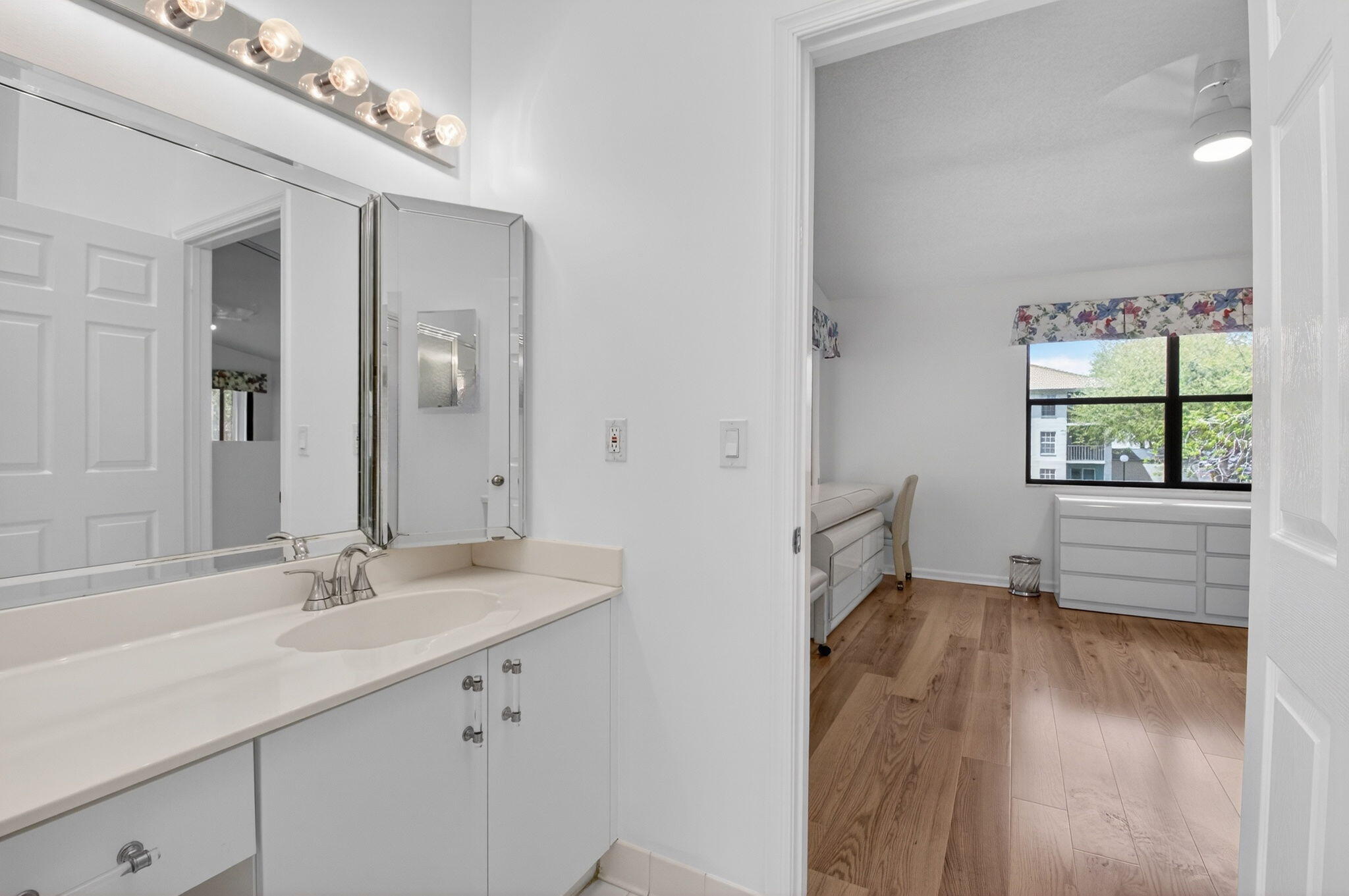 CLEARBROOK VILLAGE CONDO - Residential Lease