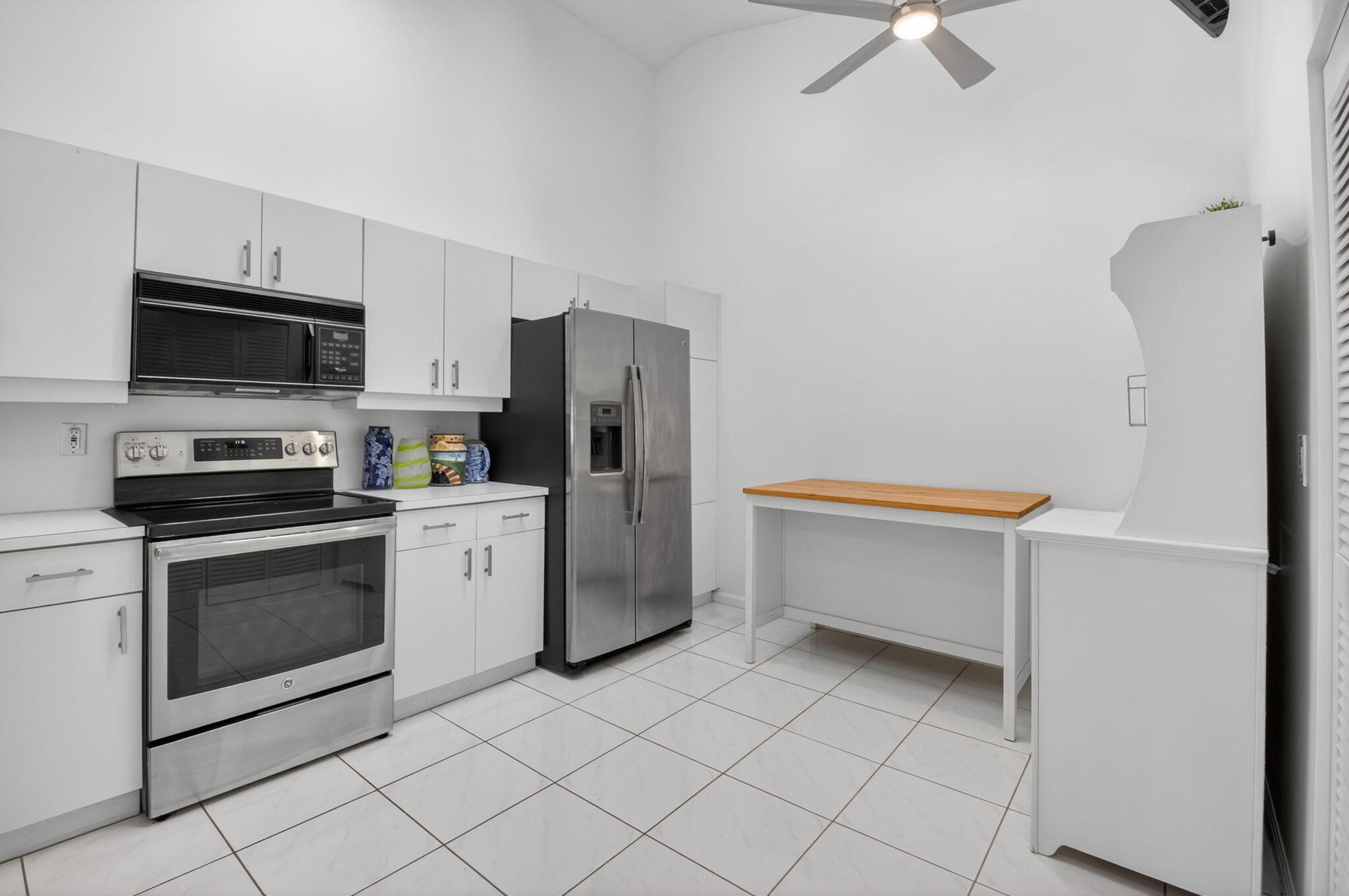 CLEARBROOK VILLAGE CONDO - Residential Lease