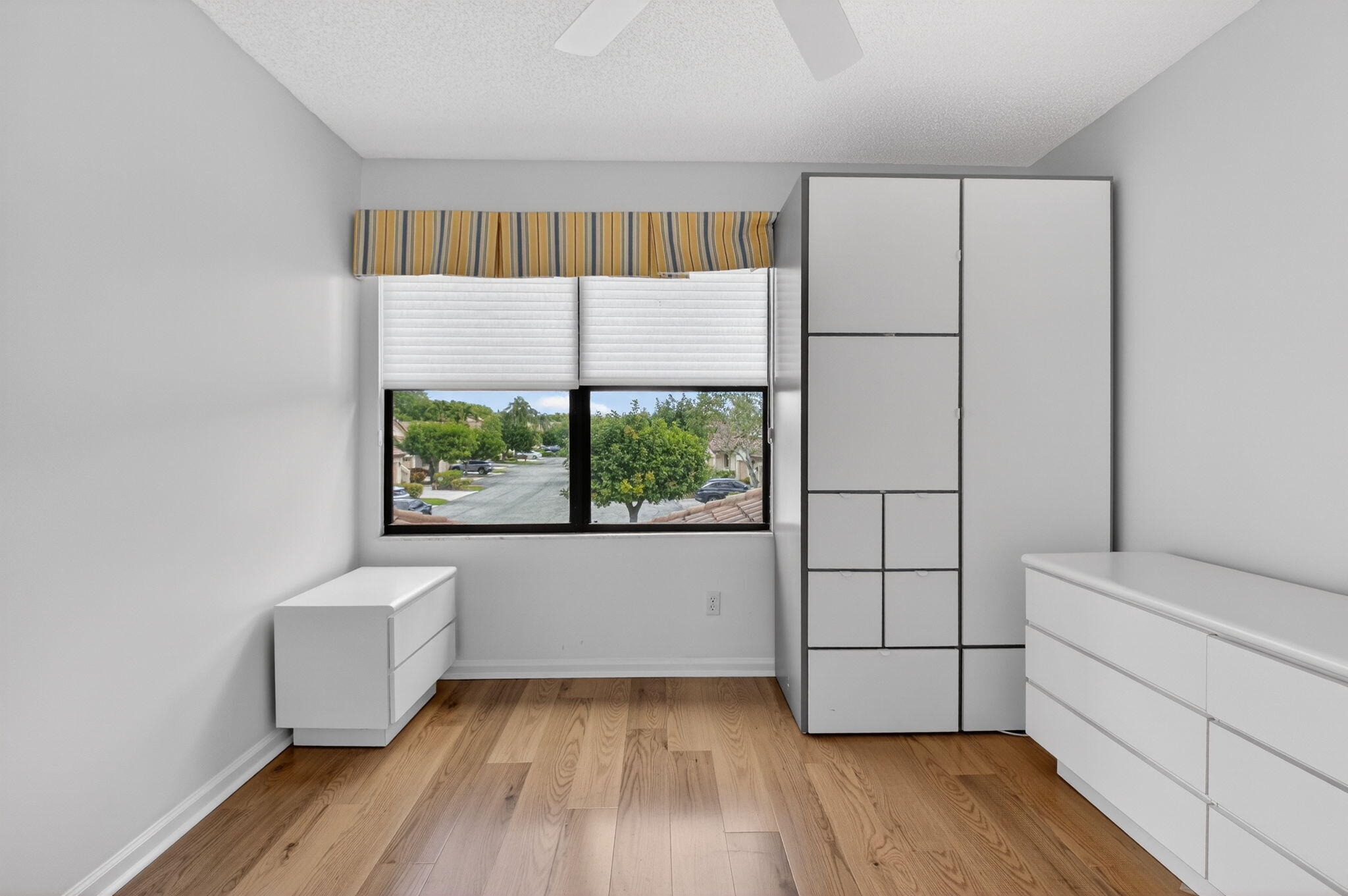 CLEARBROOK VILLAGE CONDO - Residential Lease