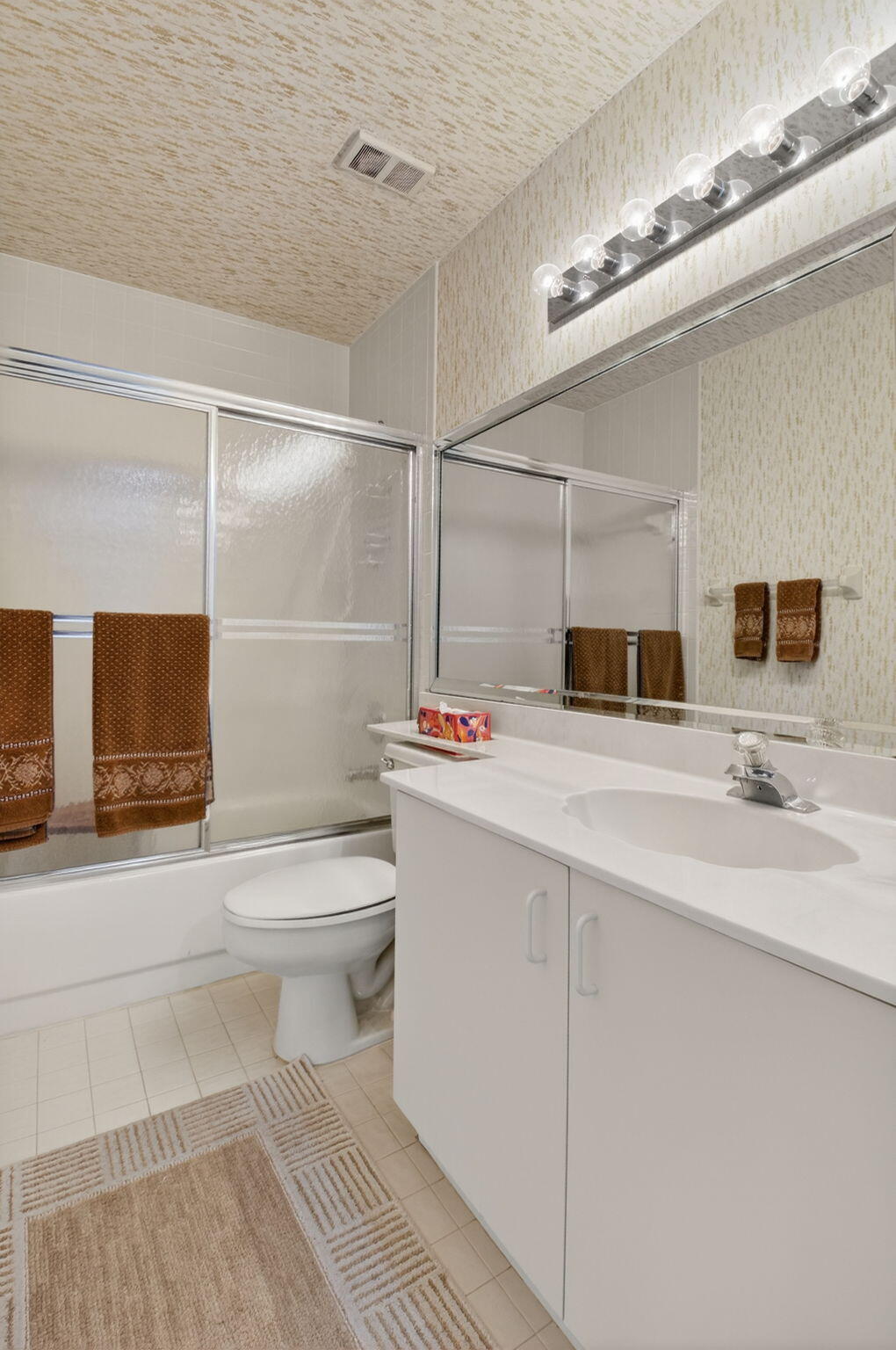 CLEARBROOK VILLAGE CONDO - Residential Lease