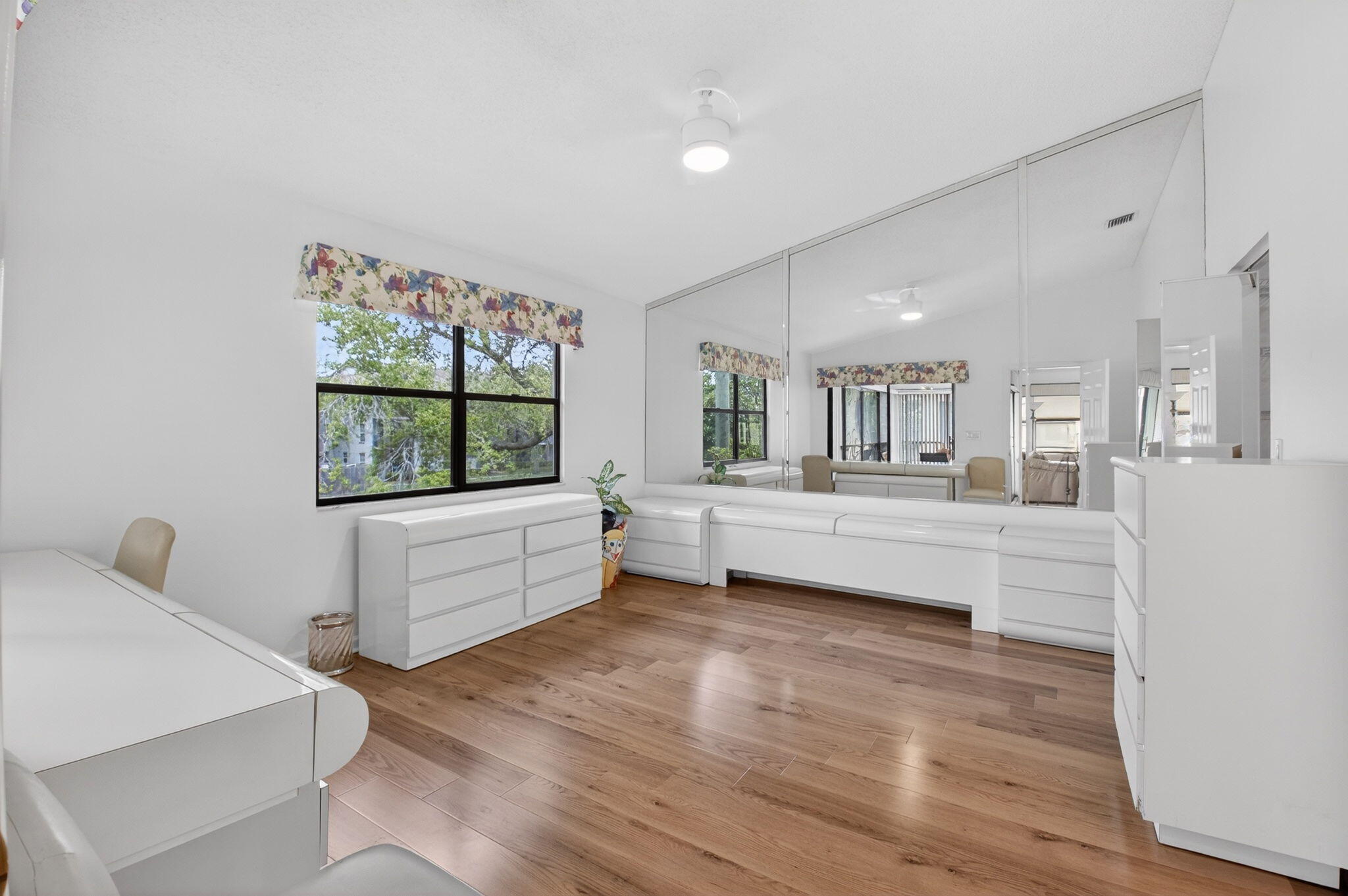 CLEARBROOK VILLAGE CONDO - Residential Lease