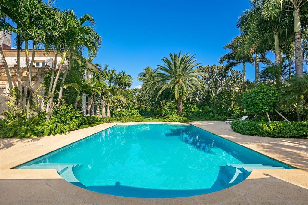 Tropic Isle - Residential