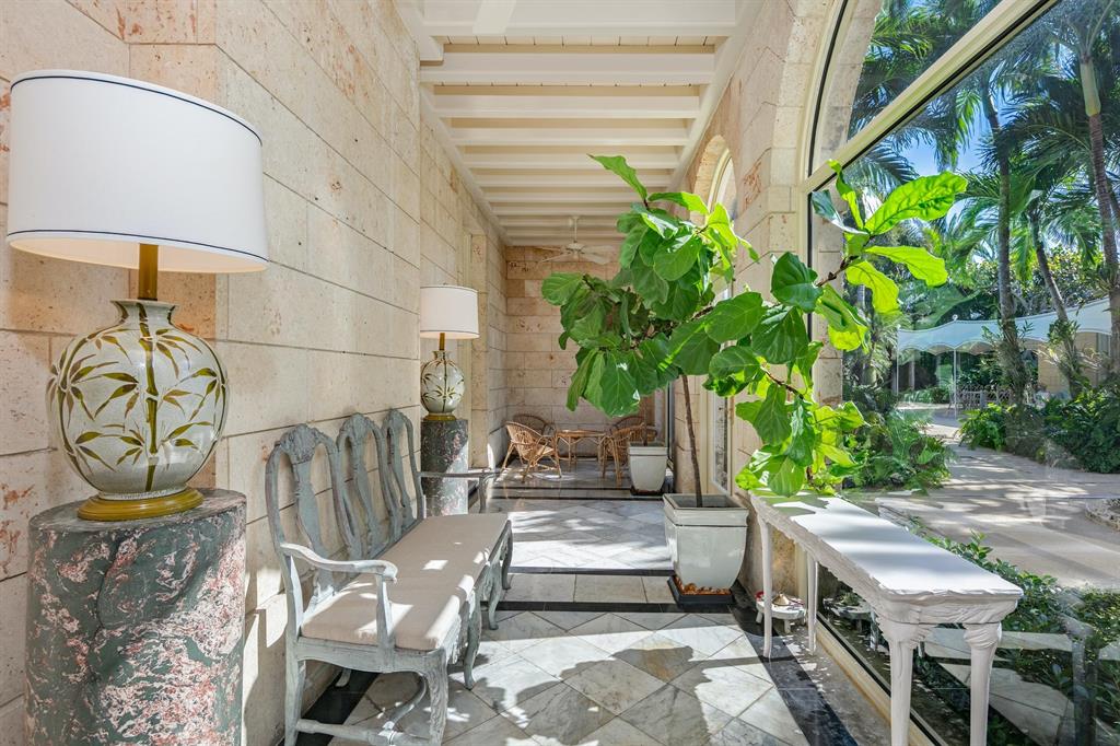 Tropic Isle - Residential