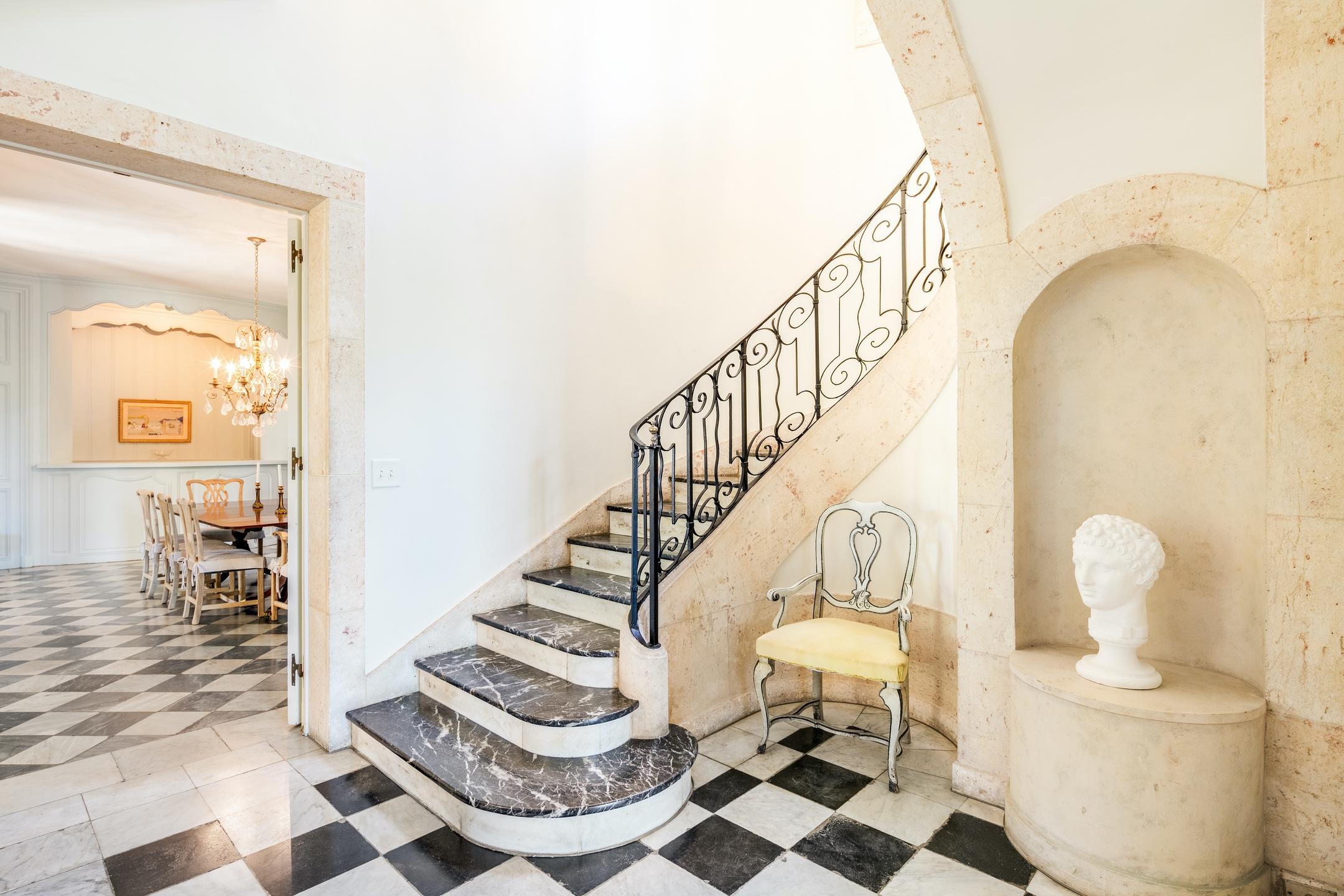 Tropic Isle - Residential