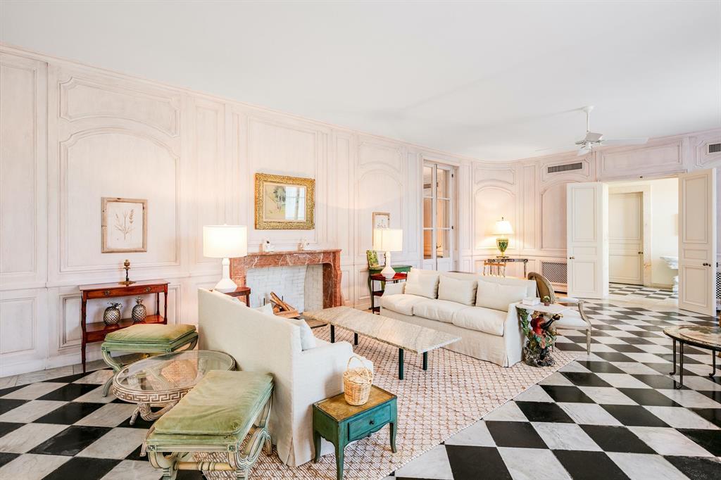 Tropic Isle - Residential