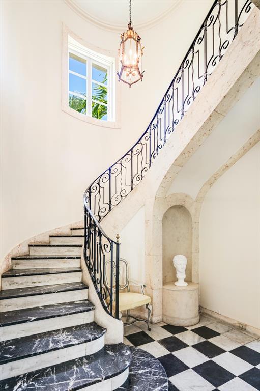 Tropic Isle - Residential