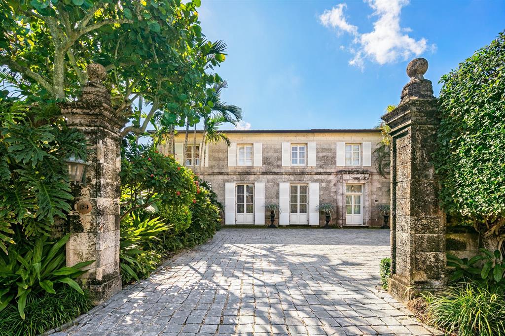 Tropic Isle - Residential