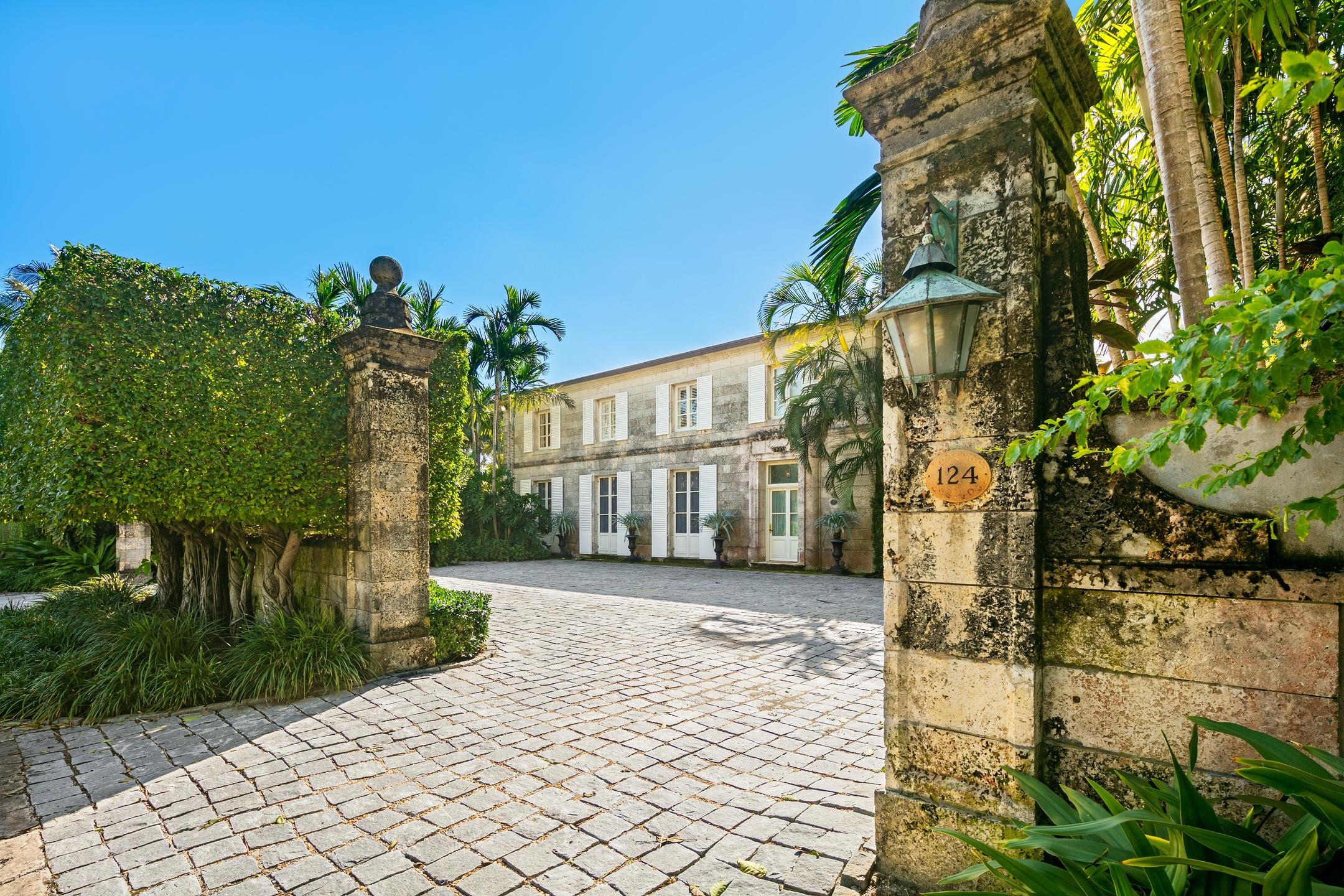 Tropic Isle - Residential