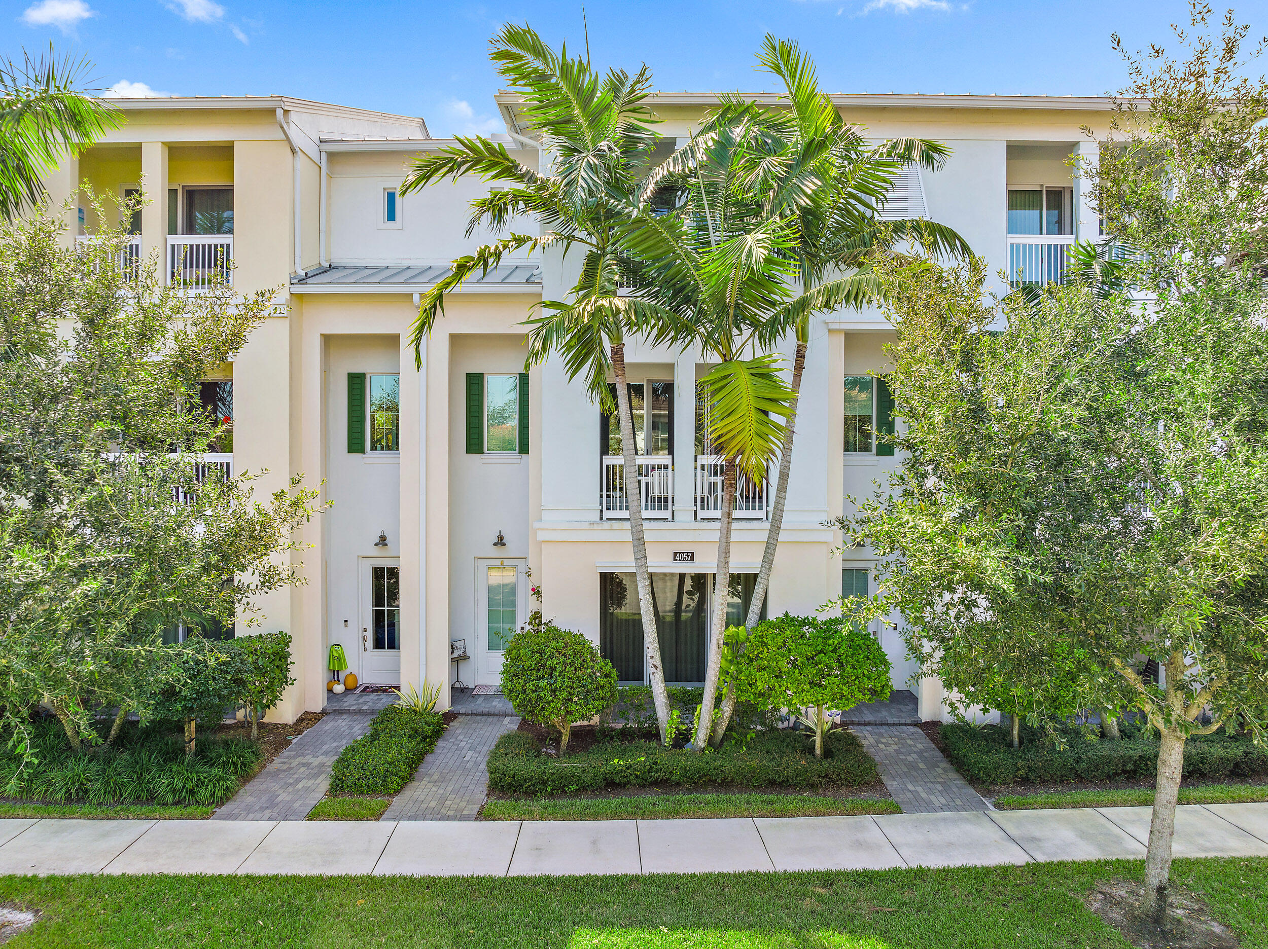 ALTON NEIGHBORHOOD 1 - Residential Lease