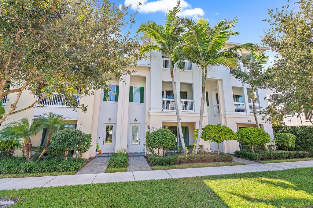 Photo of 4057 Faraday Way, Palm Beach Gardens, FL 33418 (MLS # B26000740)