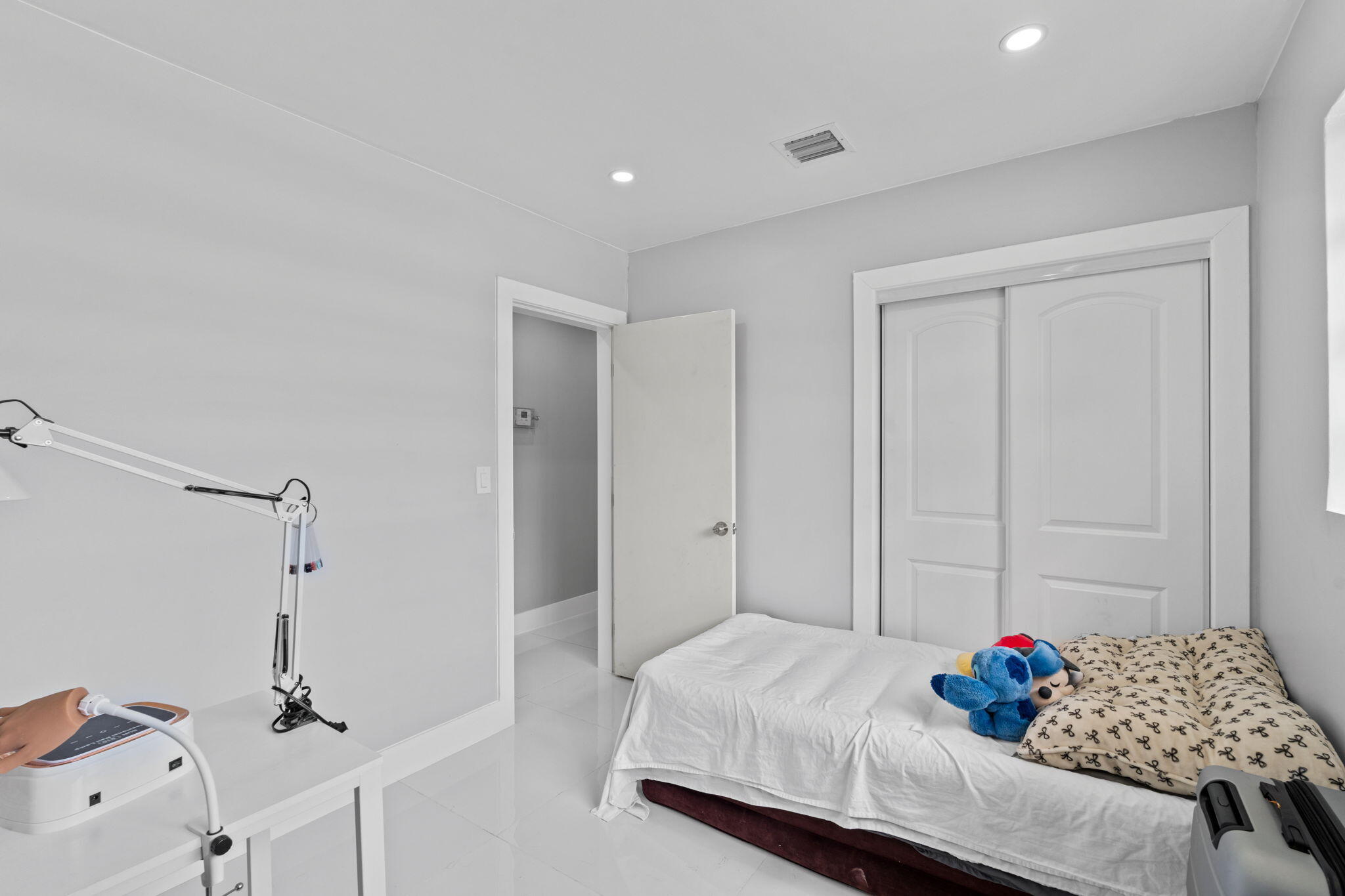 PARK PLAZA - Residential