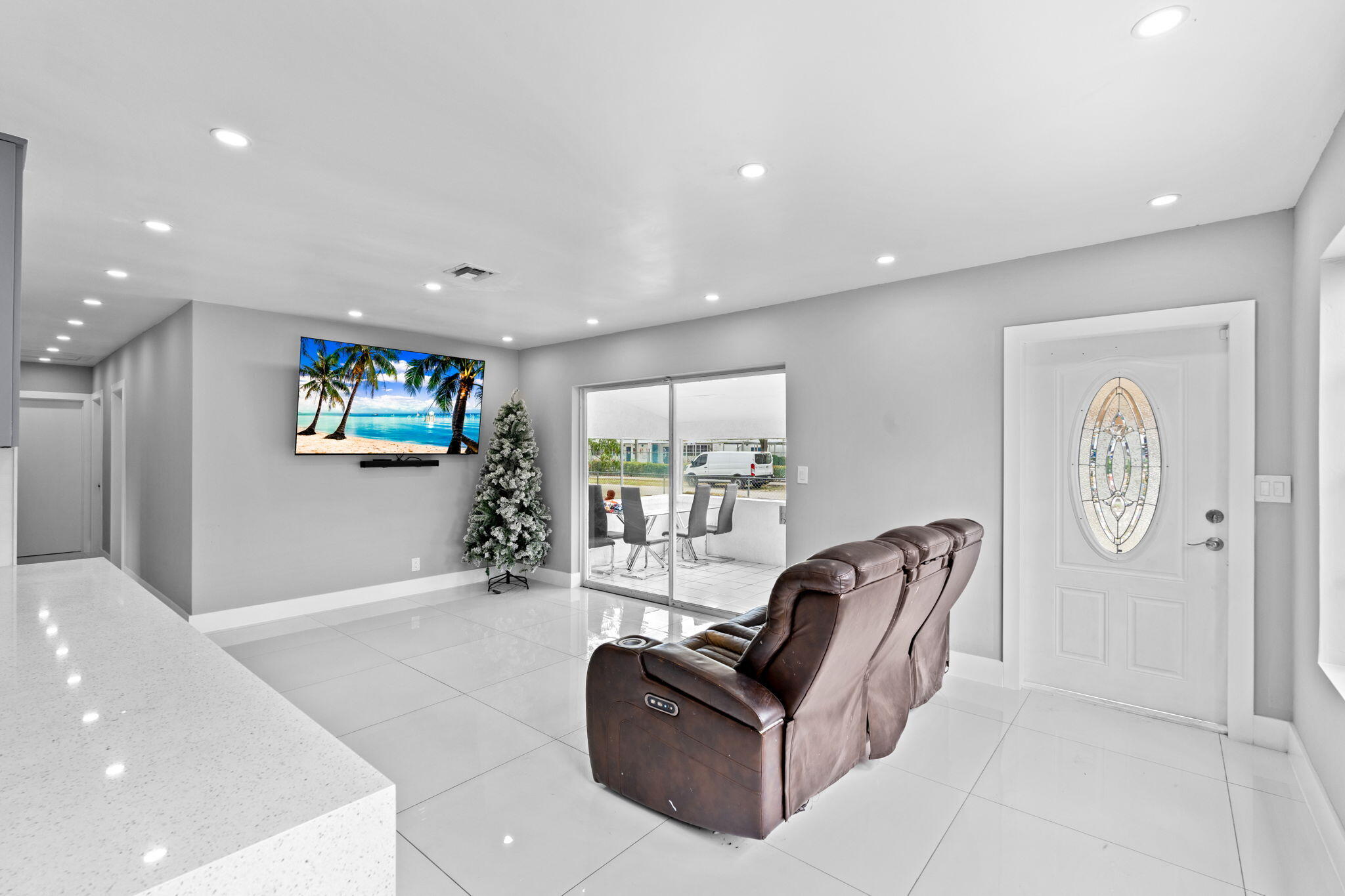 PARK PLAZA - Residential