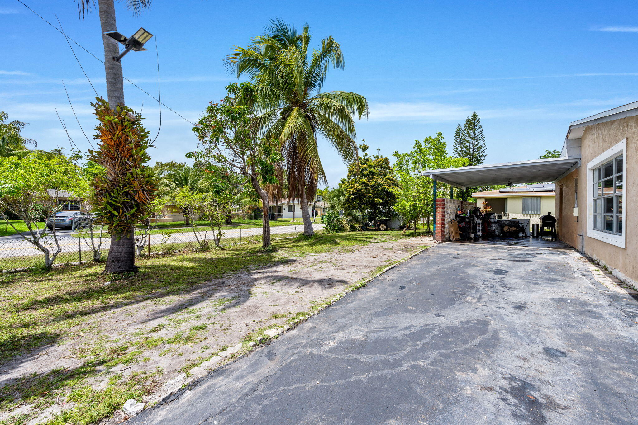 PARK PLAZA - Residential