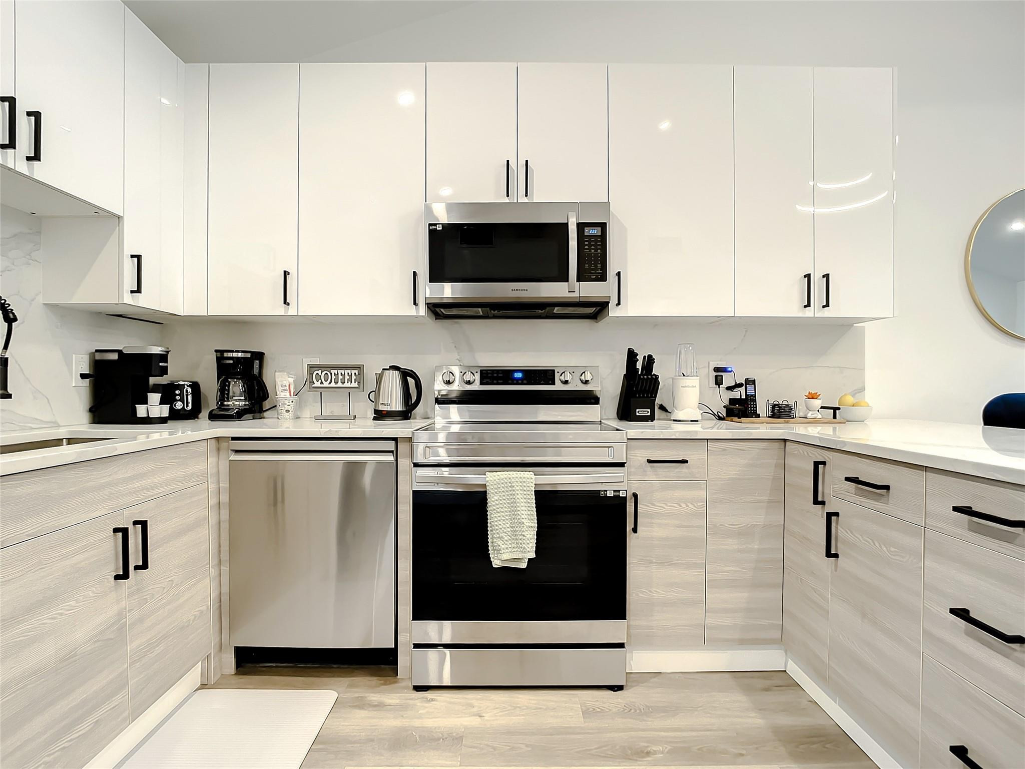 Coral Ridge Country Club Es - Residential Lease