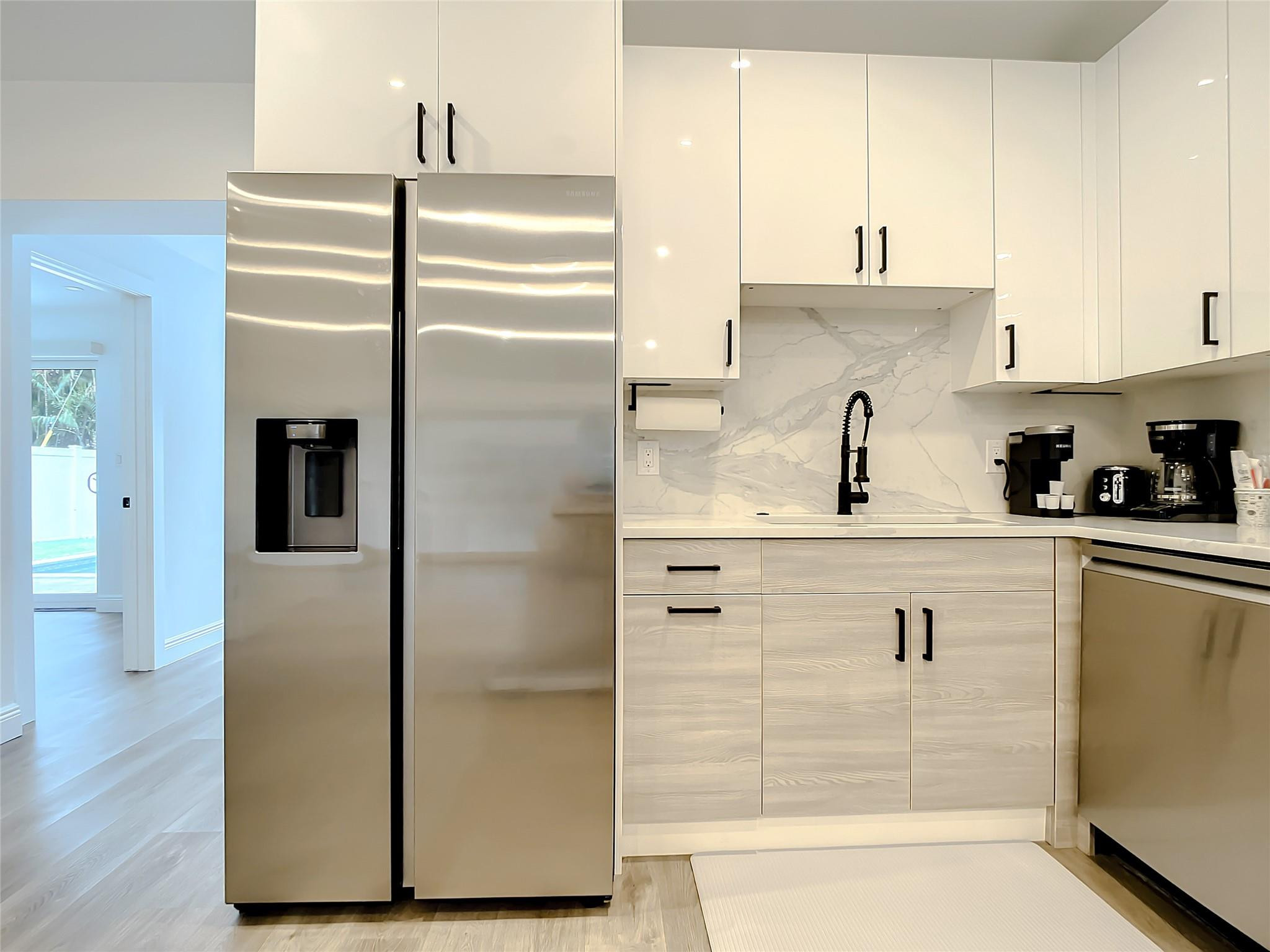 Coral Ridge Country Club Es - Residential Lease