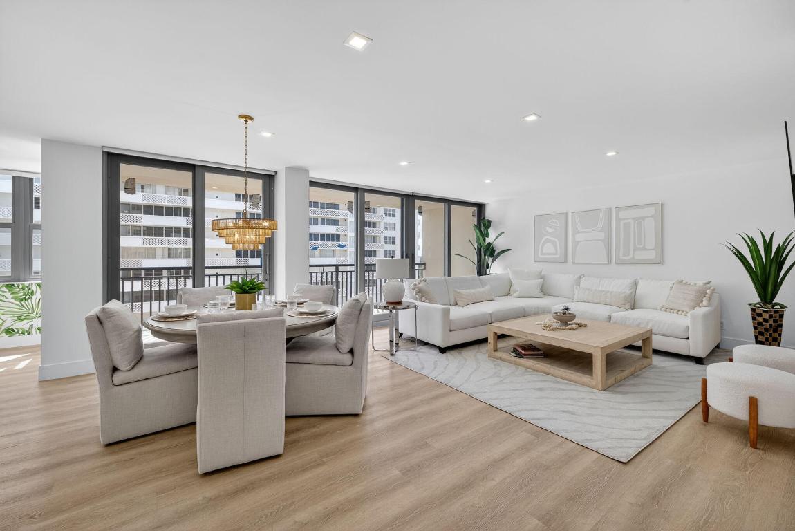 CLOISTER DEL MAR CONDO - Residential