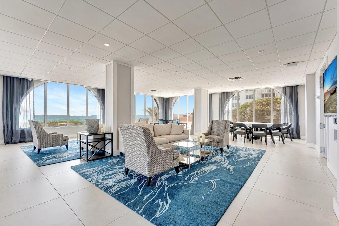 CLOISTER DEL MAR CONDO - Residential