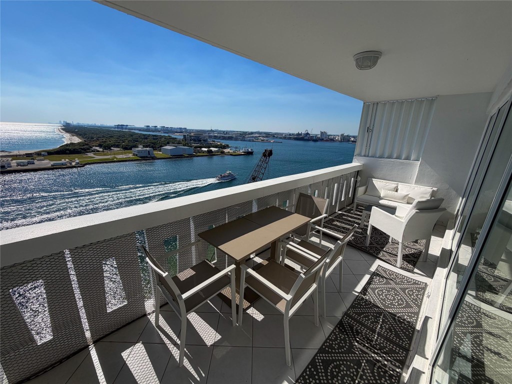 Sky Harbour East - Residential