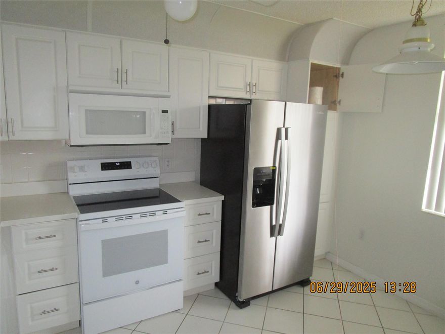 SUNRISE LAKES IS A 55+ COMMUNITY IN SUNRISE FLORIDA. ONE OCCUPANT MUST BE 55 YEARS OF AGE. THIS UNIT IS A 2 BEDROOM 2 BATH FIRST FLOOR CONDO. THE SQUARE FEET IS APPROX 1130. THIS COMMUITY CAN BE COMPARED TO A COUNTRY CLUB COMMUNITY WITHOUT THE EXPENSIVE COUNTRY CLUB DUES. MAKE THIS UNIT YOUR SUNSHINE STATE GETAWAY? CONDO ASSOCIATION HAS INCOME AND CREDIT REQUIREMENTS. SELLER REQUESTS TENZER VIENNEAU TEAM TO REVIEW ALL INCOME AND CREDIT FROM BUYERS BEFORE THEY WILL EXECUTE A CONTRACT.  THIS UNIT IS BEING SOLD CASH ONLY.  INCOME REQUIREMENT IS $37,500 AFTER  TAX DOLLARS AND CREDIT SCORE IS 700+ MINIMUM FOR ALL BUYERS.   PLEASE CALL DANIELLE AT CAMPBELL PROPERTY  TO VARIFY ALL INCOME AND CREDIY INFORMATION